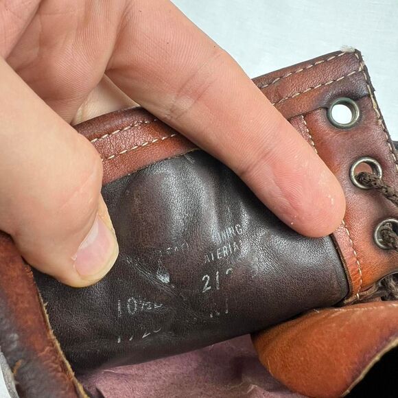 Vintage Engineer Brown leather lace-up boots with a rugged, indie vibe Size 10.5 - Picture 8 of 8